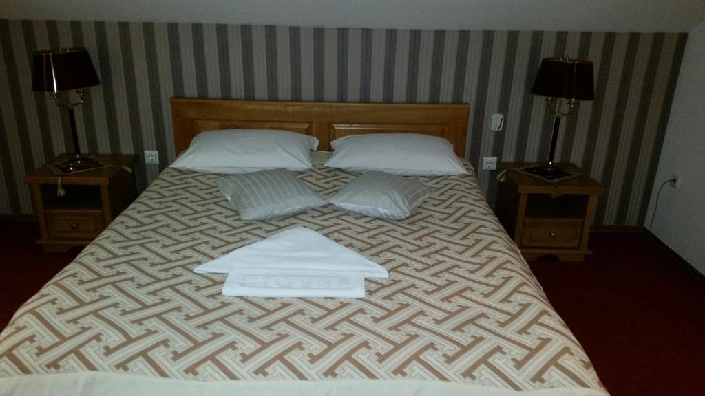 סראייבו Hotel Latinski Most מראה חיצוני תמונה